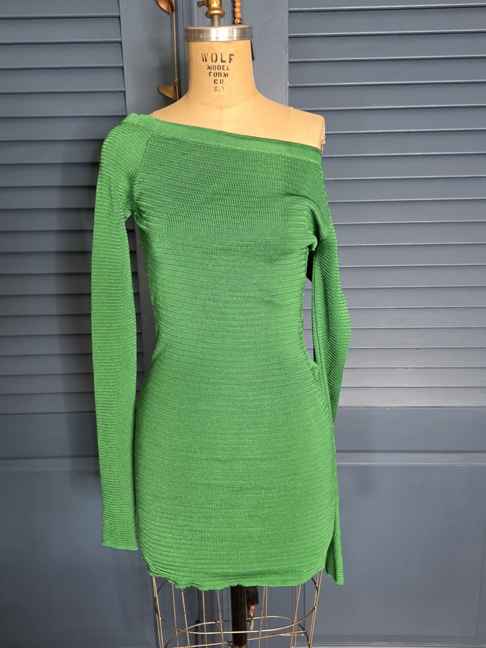 IdeaBAOBAB Green Marea Off-The-Shoulder Knit Mini Dress
